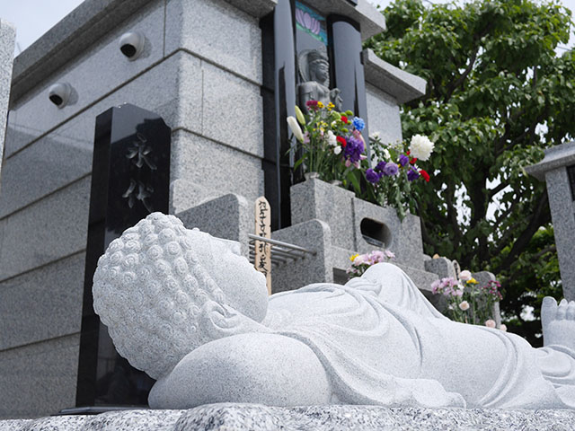 永代供養塔外観2